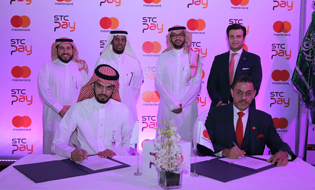 توقيع اتفاقية stc pay مع ماستر كارد